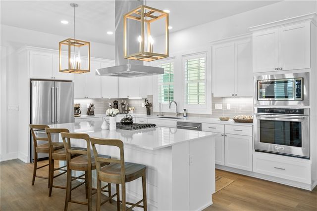 320 S Shore Dr, Port Aransas, TX 78373