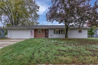 2319 Bradwood Avenue, Altoona, WI 54720