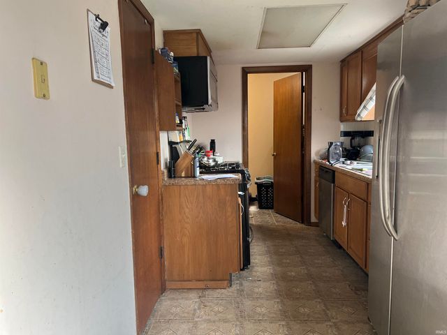 3627 Iowa Court, Fort Wayne, IN 46815