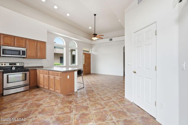 3249 S Treasure Cove Place, Tucson, AZ 85713