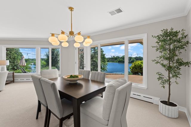 7011 Willow Creek Road, Eden Prairie, MN 55344