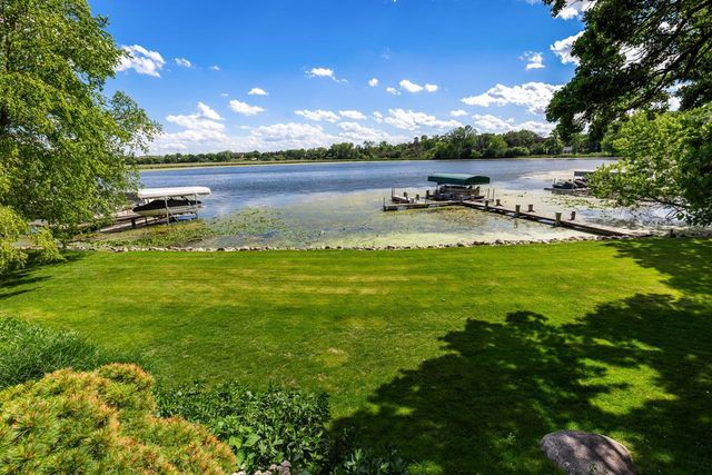 7011 Willow Creek Road, Eden Prairie, MN 55344