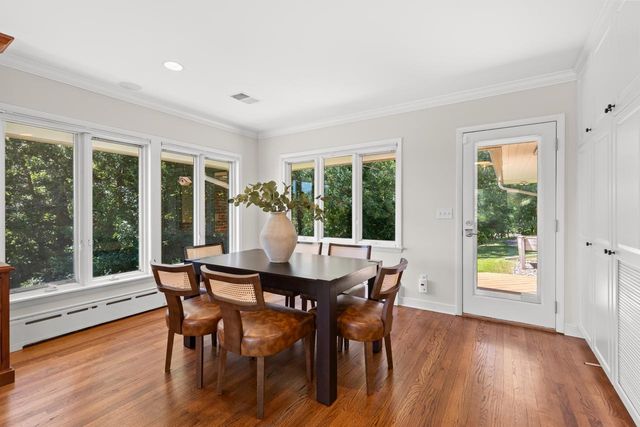7011 Willow Creek Road, Eden Prairie, MN 55344