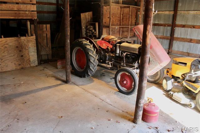 18868 Chickadee Drive, Marble Hill, MO 63764