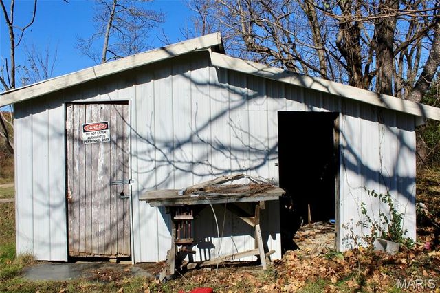 18868 Chickadee Drive, Marble Hill, MO 63764