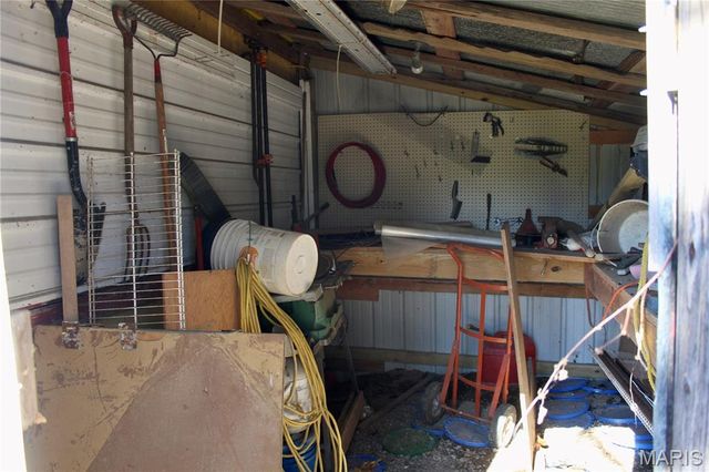 18868 Chickadee Drive, Marble Hill, MO 63764