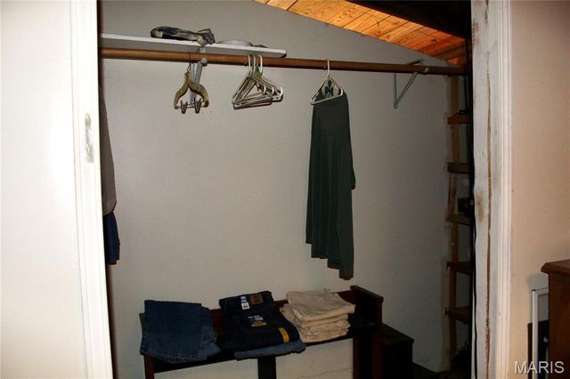 18868 Chickadee Drive, Marble Hill, MO 63764