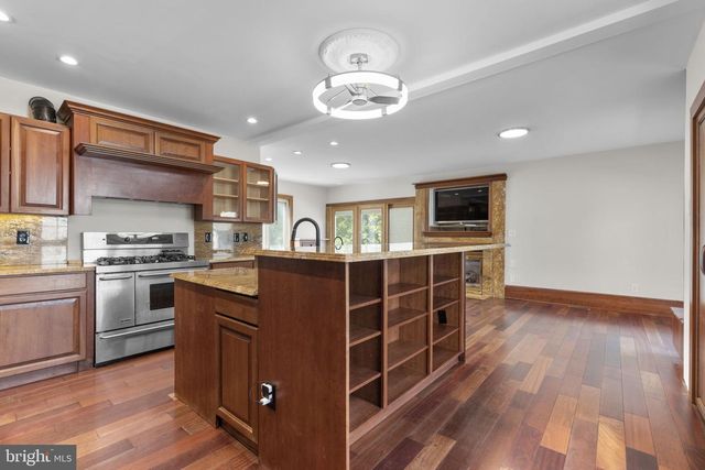 107 MONTICELLO AVE, Annapolis, MD 21401