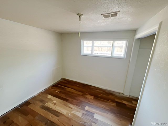1100 S Zenobia Street, Denver, CO 80219