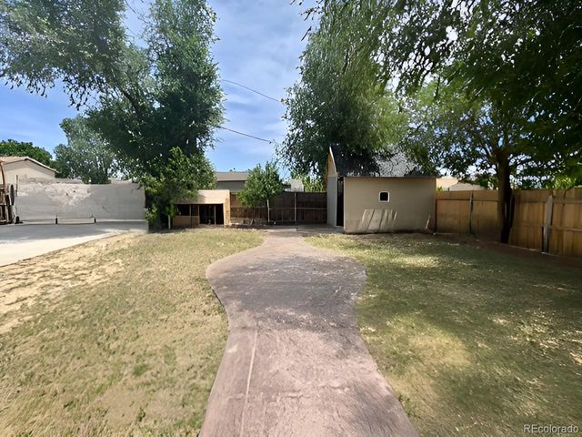 1100 S Zenobia Street, Denver, CO 80219