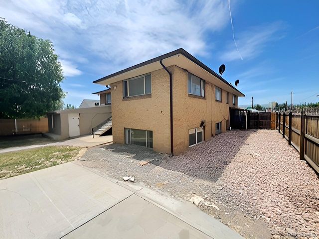 1100 S Zenobia Street, Denver, CO 80219