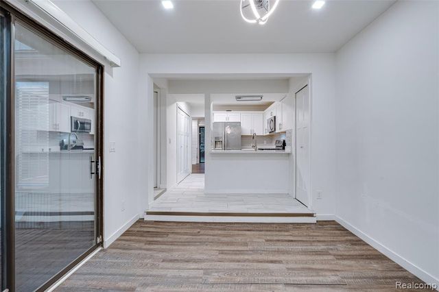 6265 Potomac Circle, West Bloomfield, MI 48322