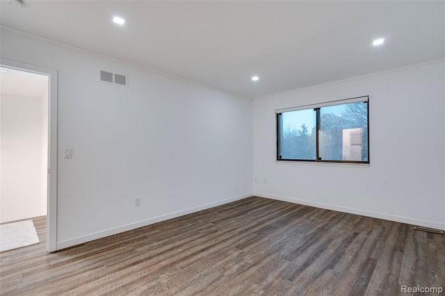 6265 Potomac Circle, West Bloomfield, MI 48322