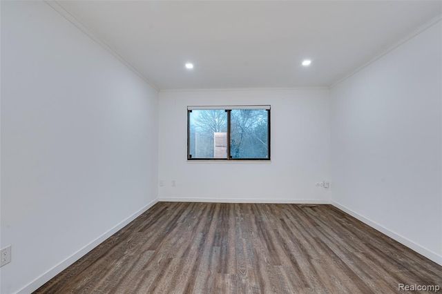 6265 Potomac Circle, West Bloomfield, MI 48322