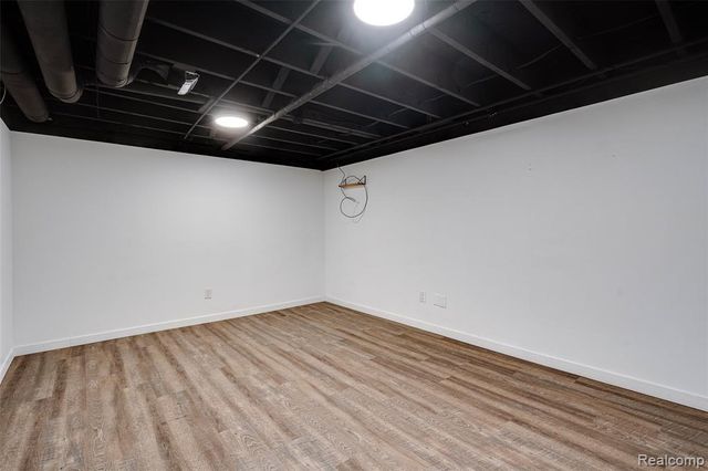 6265 Potomac Circle, West Bloomfield, MI 48322