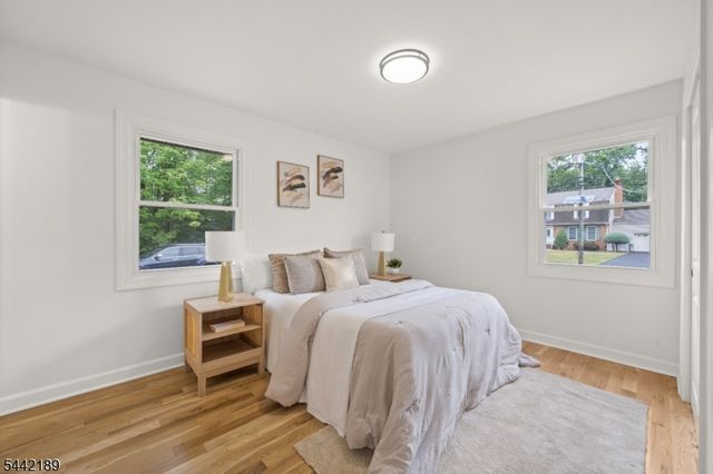 100 Pier Ln, Fairfield Twp., NJ 07004