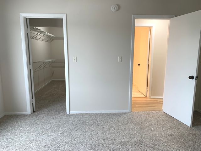 621 Tralee Court 3A, Schaumburg, IL 60193