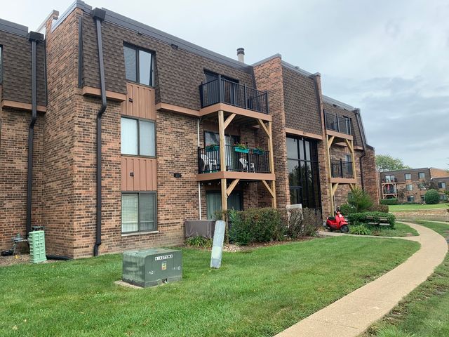 621 Tralee Court 3A, Schaumburg, IL 60193