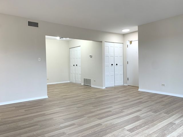 621 Tralee Court 3A, Schaumburg, IL 60193