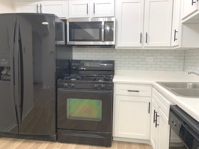 621 Tralee Court 3A, Schaumburg, IL 60193