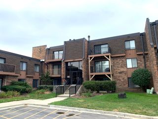 621 Tralee Court 3A, Schaumburg, IL 60193