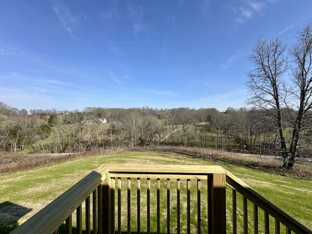 811 N Dickerson Chapel Rd, Lebanon, TN 37087