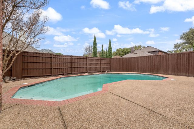 4621 Hallmark Drive, Plano, TX 75024