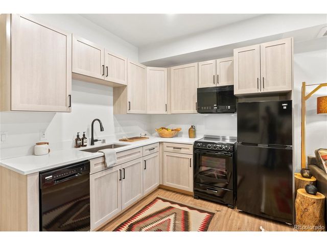 2115 Hummingbird Way 4-103, Georgetown, CO 80444