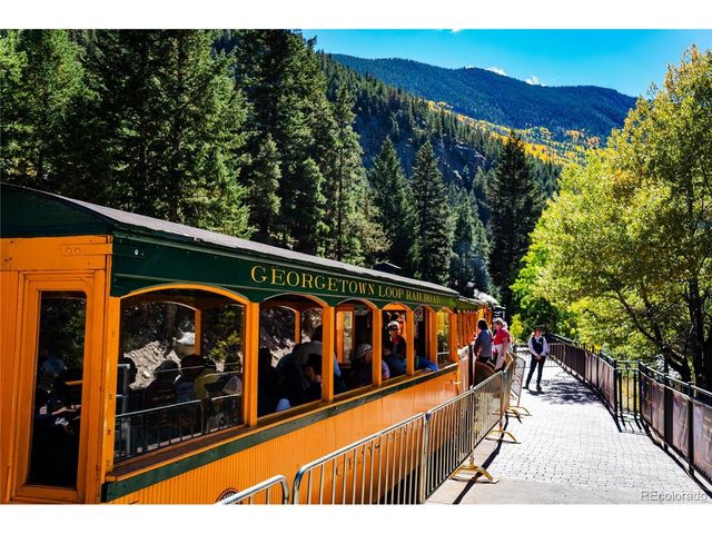 2115 Hummingbird Way 4-103, Georgetown, CO 80444