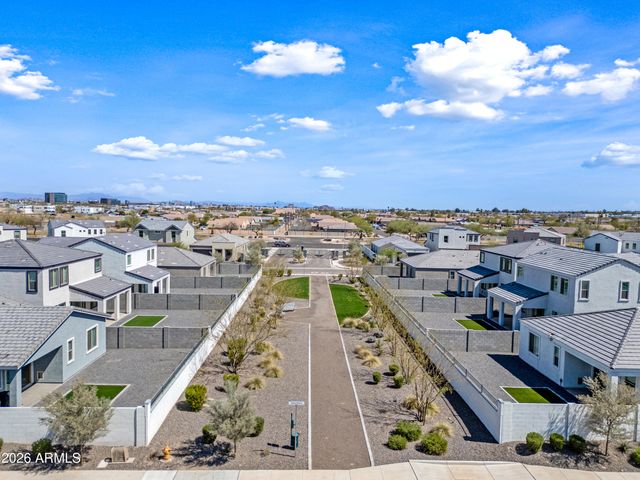 4615 S 23RD Way, Phoenix, AZ 85040