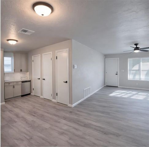701 Royal Avenue, Oklahoma City, OK 73130