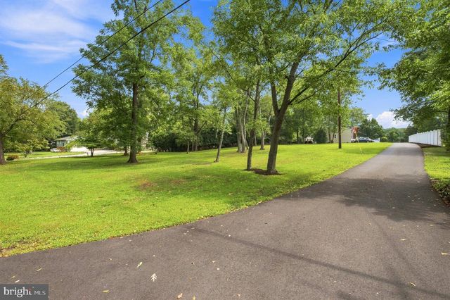 1122 WHITEHALL RD, Newfield, NJ 08344