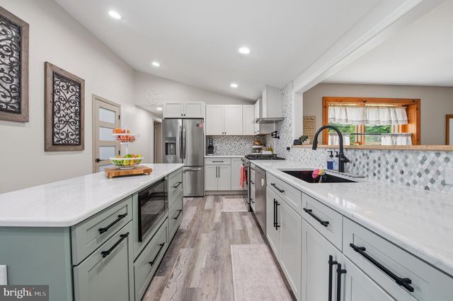 1122 WHITEHALL RD, Newfield, NJ 08344