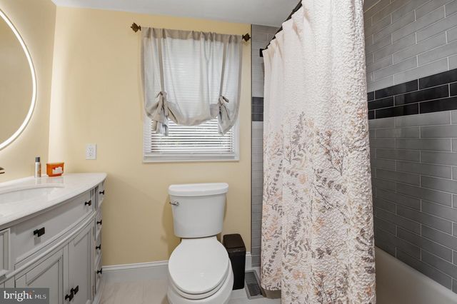 1122 WHITEHALL RD, Newfield, NJ 08344