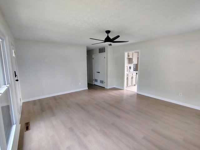 3773 Westbrook Drive, Hilliard, OH 43026