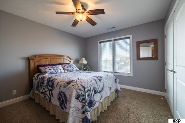 907 Ridge Road Place, Hickman, NE 68372