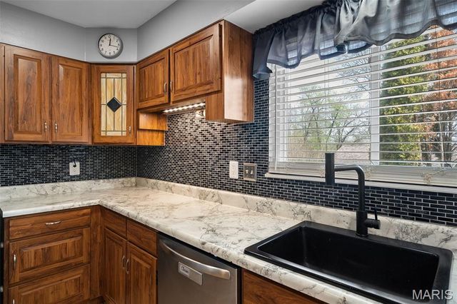 3118 Milissa Lane, St Louis, MO 63125