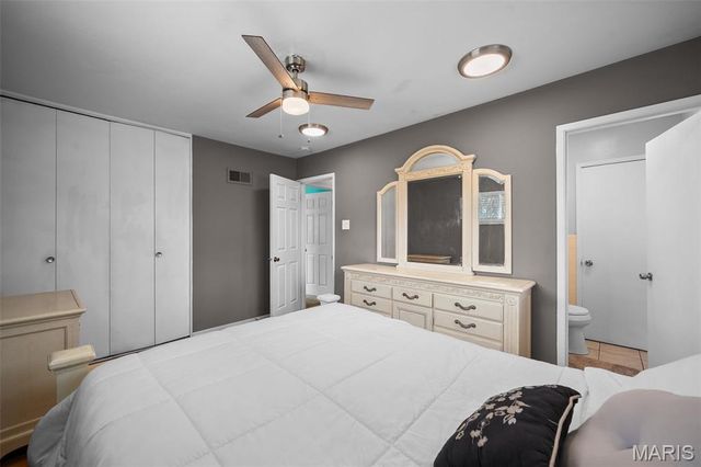 3118 Milissa Lane, St Louis, MO 63125