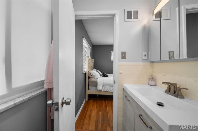 3118 Milissa Lane, St Louis, MO 63125