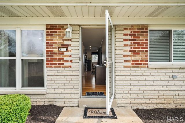 3118 Milissa Lane, St Louis, MO 63125