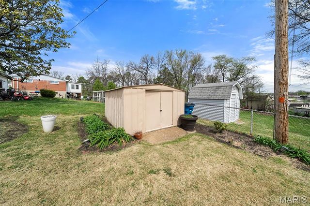 3118 Milissa Lane, St Louis, MO 63125