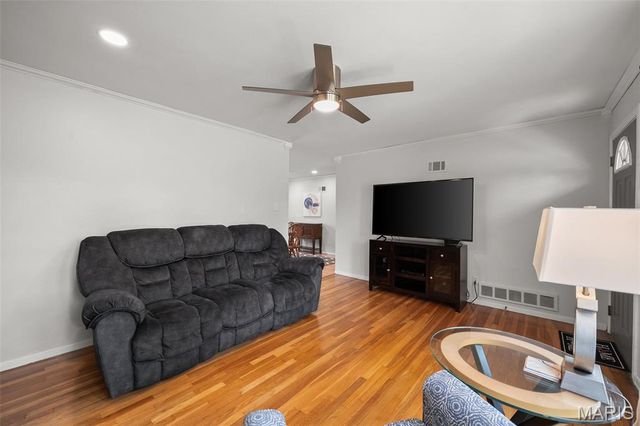 3118 Milissa Lane, St Louis, MO 63125