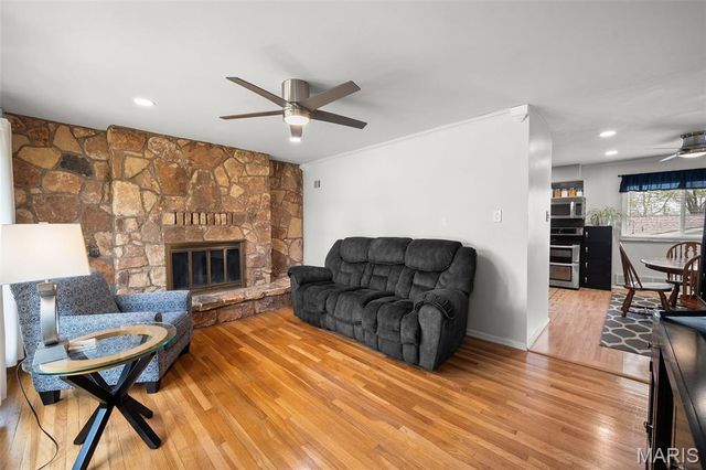 3118 Milissa Lane, St Louis, MO 63125