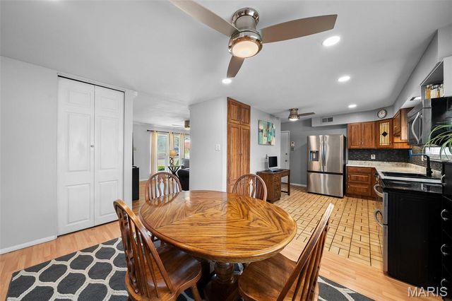 3118 Milissa Lane, St Louis, MO 63125