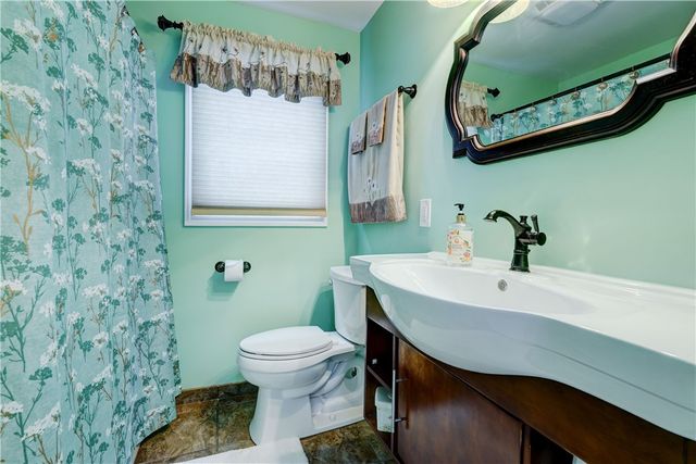 227 Hillcrest St, Rochester, NY 14609