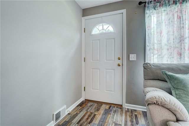 227 Hillcrest St, Rochester, NY 14609