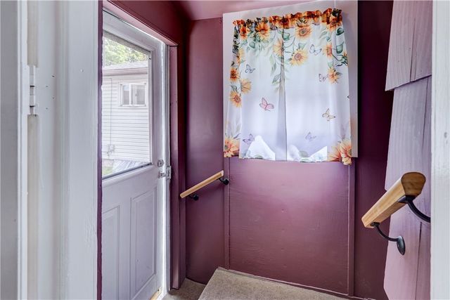 227 Hillcrest St, Rochester, NY 14609