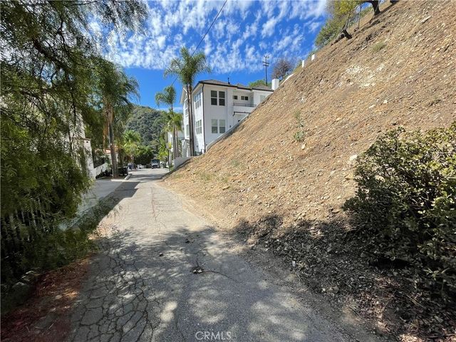 3649 Potosi Ave, Studio City, CA 91604