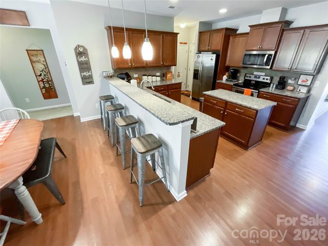 1401 Yellow Daisy Drive, Matthews, NC 28104