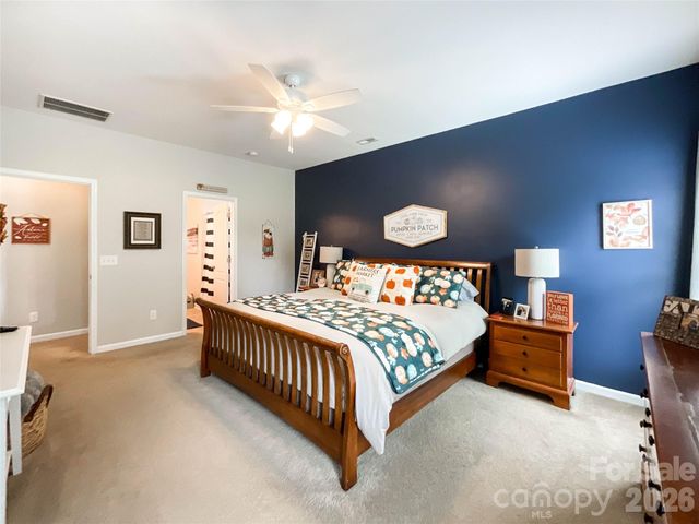 1401 Yellow Daisy Drive, Matthews, NC 28104